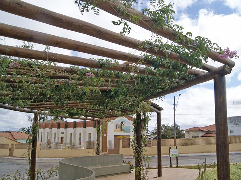 PERGOLADOS EM MADEIRA